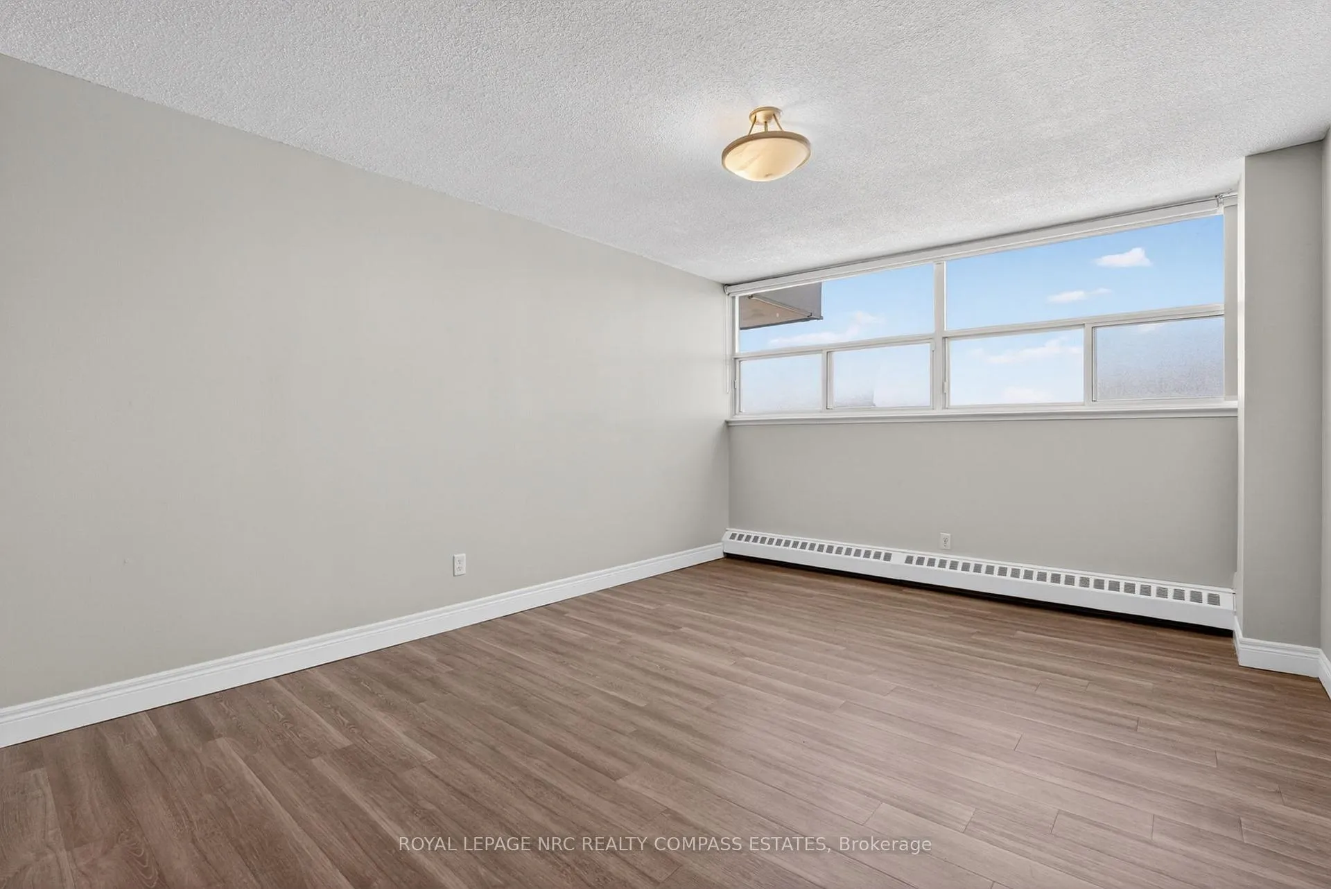 Photo 26 of Unit 407, 215 Glenridge Avenue, St. Catharines, Glendale/Glenridge — HOMEH