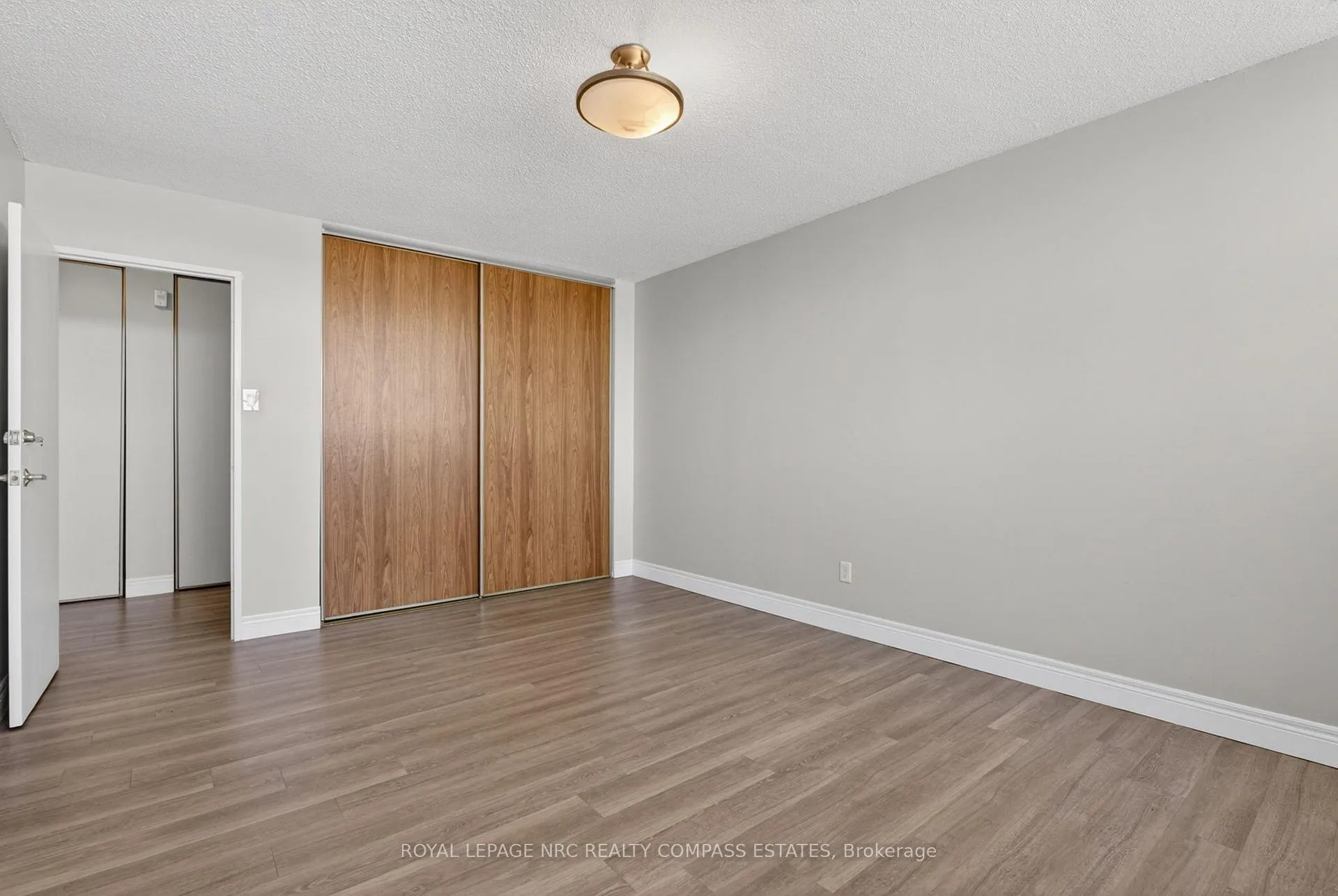 Photo 27 of Unit 407, 215 Glenridge Avenue, St. Catharines, Glendale/Glenridge — HOMEH