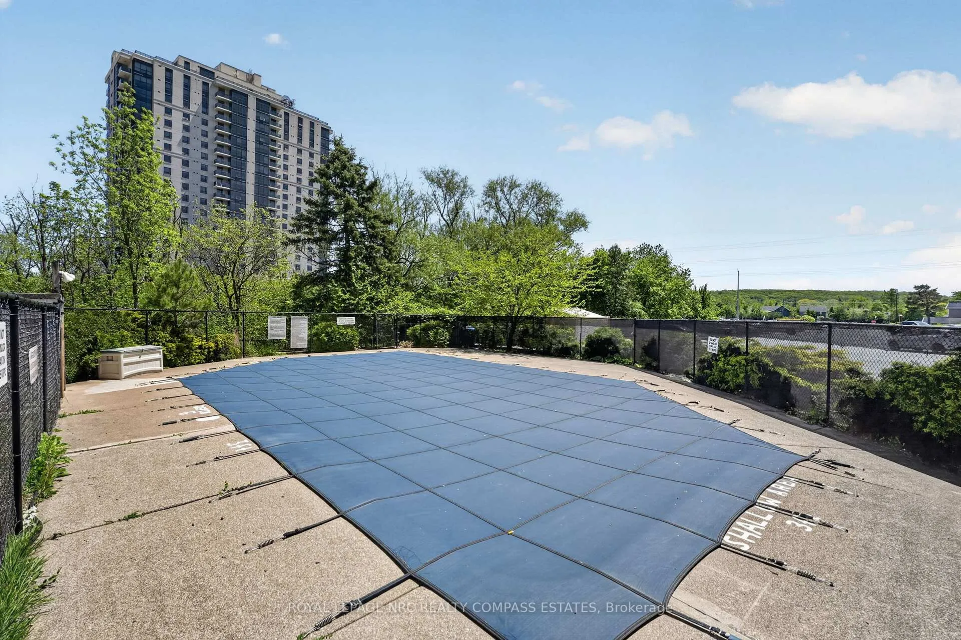 Photo 39 of Unit 407, 215 Glenridge Avenue, St. Catharines, Glendale/Glenridge — HOMEH
