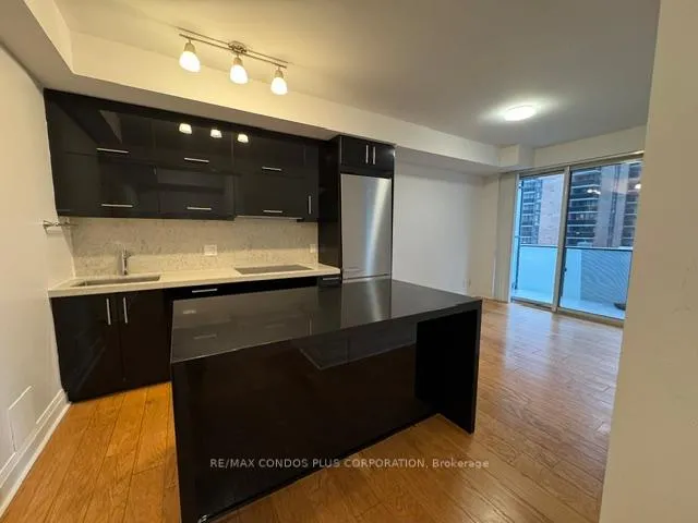 Photo 3 of Unit 409, 1080 Bay Street, Toronto, Bay Street Corridor — HOMEH