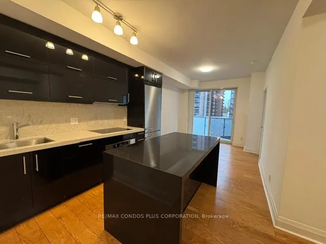 Photo 4 of Unit 409, 1080 Bay Street, Toronto, Bay Street Corridor — HOMEH