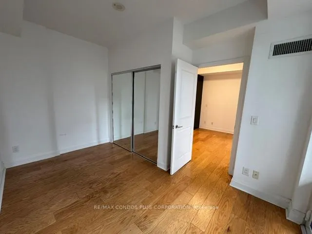 Photo 7 of Unit 409, 1080 Bay Street, Toronto, Bay Street Corridor — HOMEH