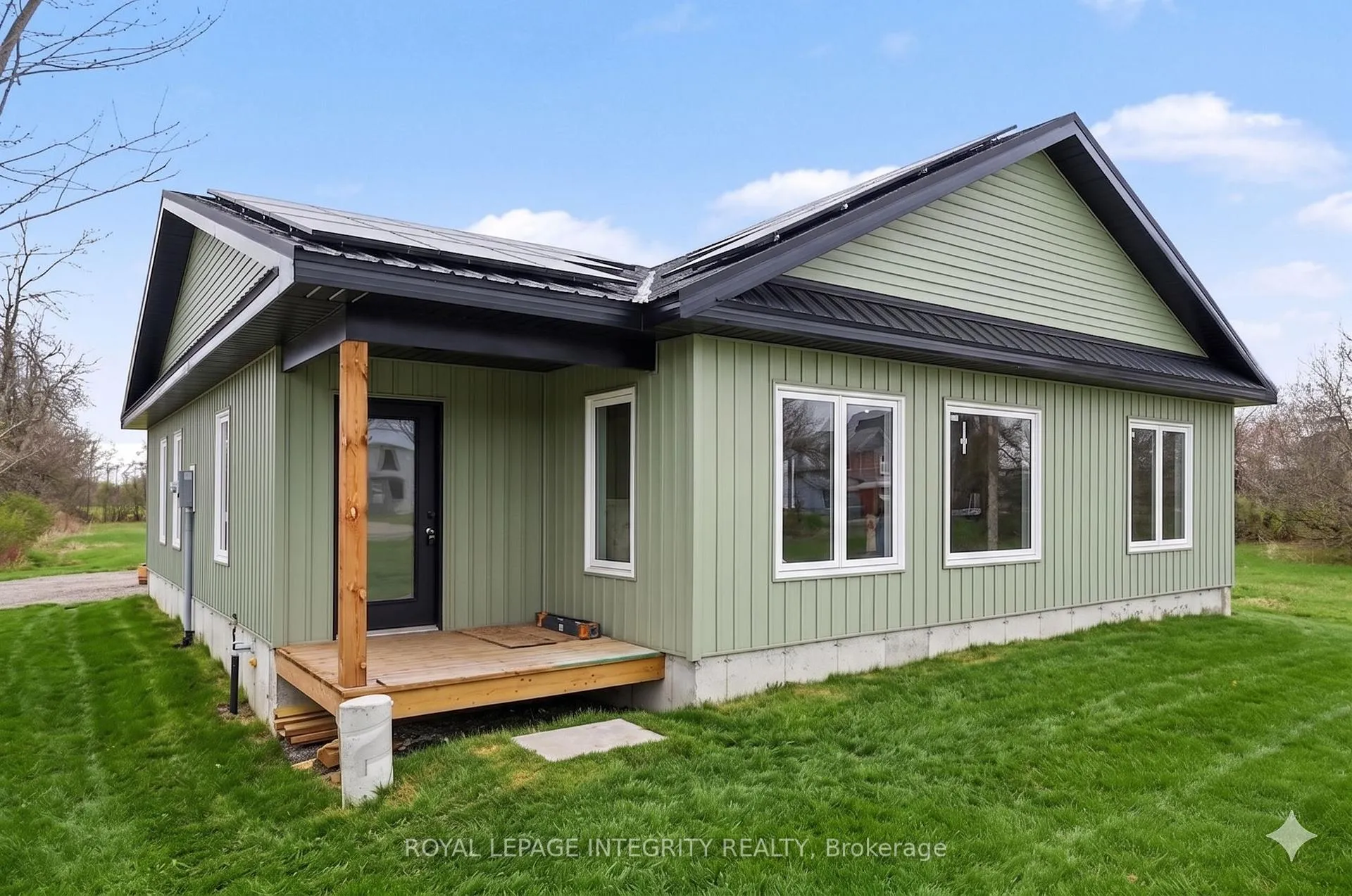 Photo 3 of 11457 Cameron Road, North Dundas, North Dundas (Mountain) Twp — HOMEH