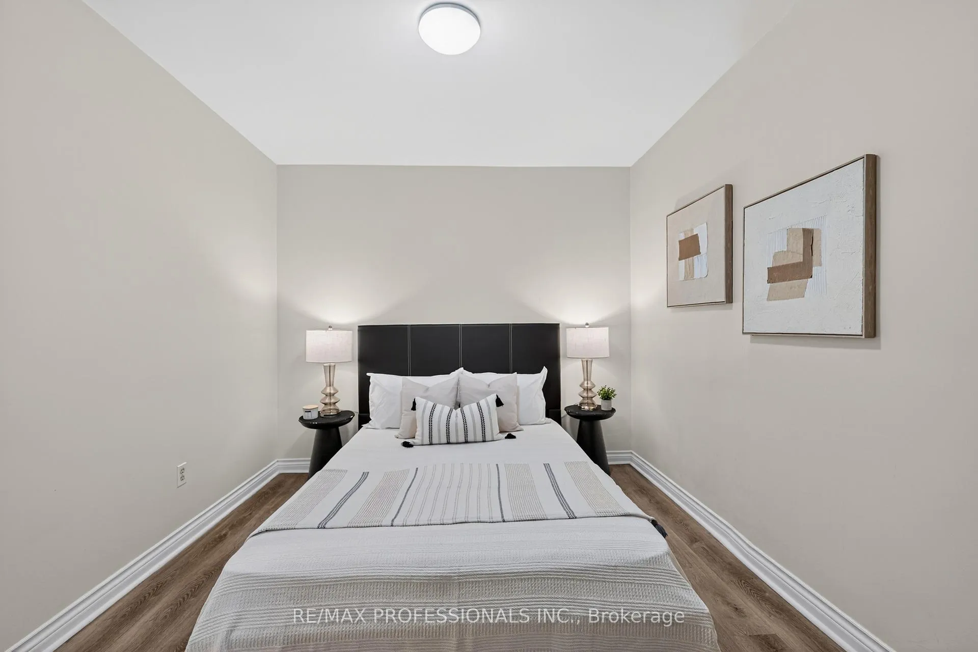 Photo 11 of 278 Caledonia Road, Toronto, Caledonia-Fairbank — HOMEH