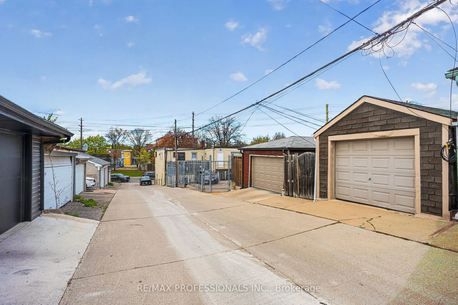 Photo 25 of 278 Caledonia Road, Toronto, Caledonia-Fairbank — HOMEH