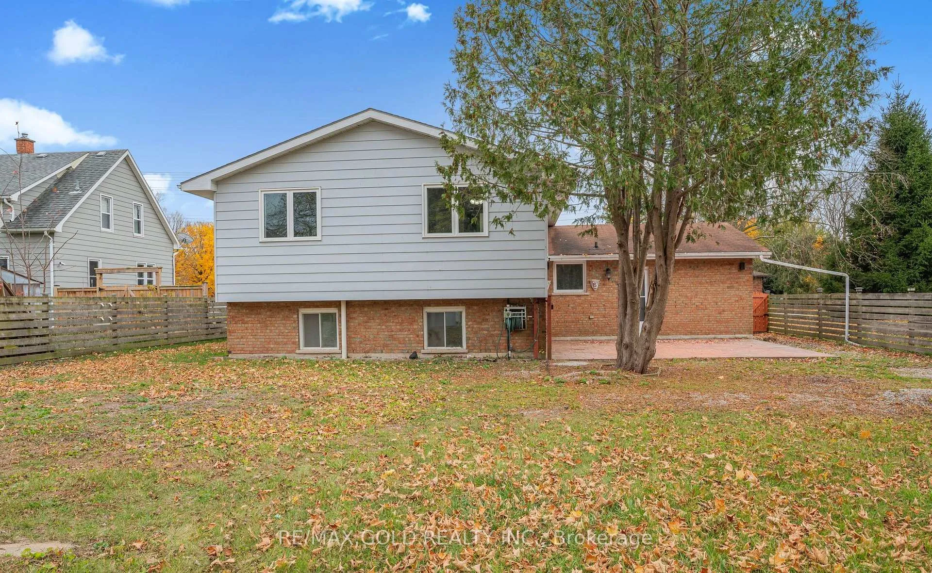 Photo 4 of 21990 Hagerty Road, Southwest Middlesex, Wardsville — HOMEH
