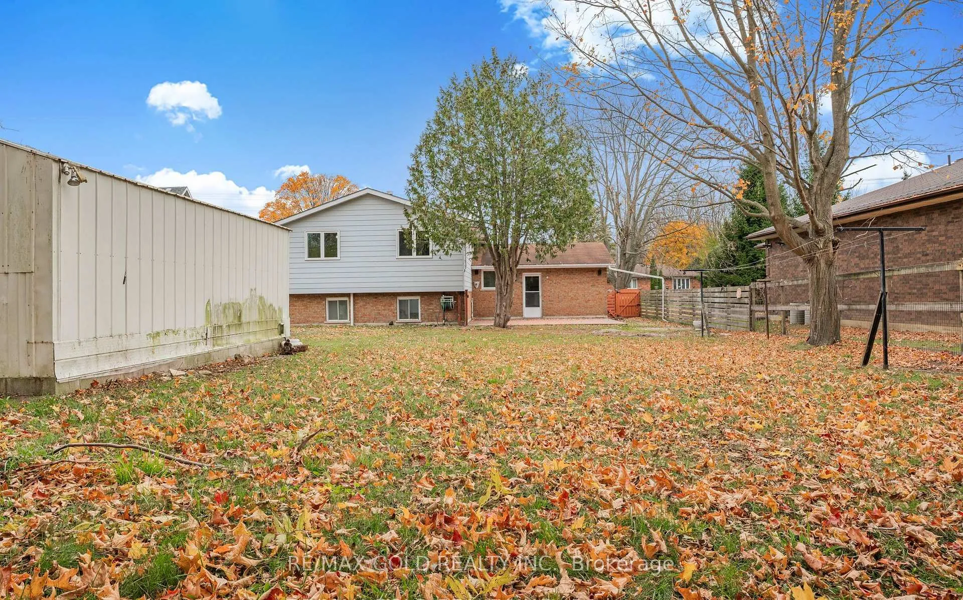 Photo 5 of 21990 Hagerty Road, Southwest Middlesex, Wardsville — HOMEH