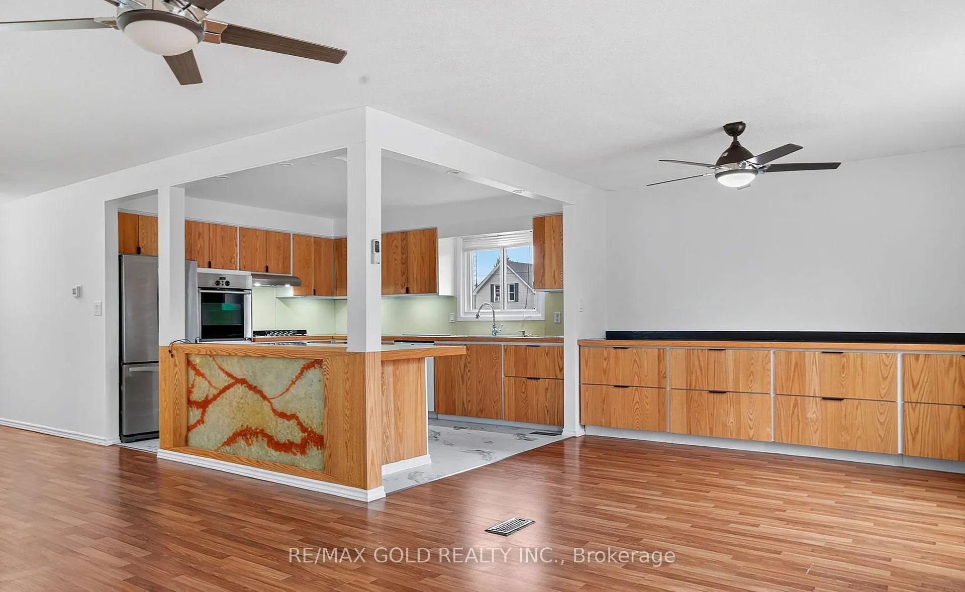 Photo 8 of 21990 Hagerty Road, Southwest Middlesex, Wardsville — HOMEH