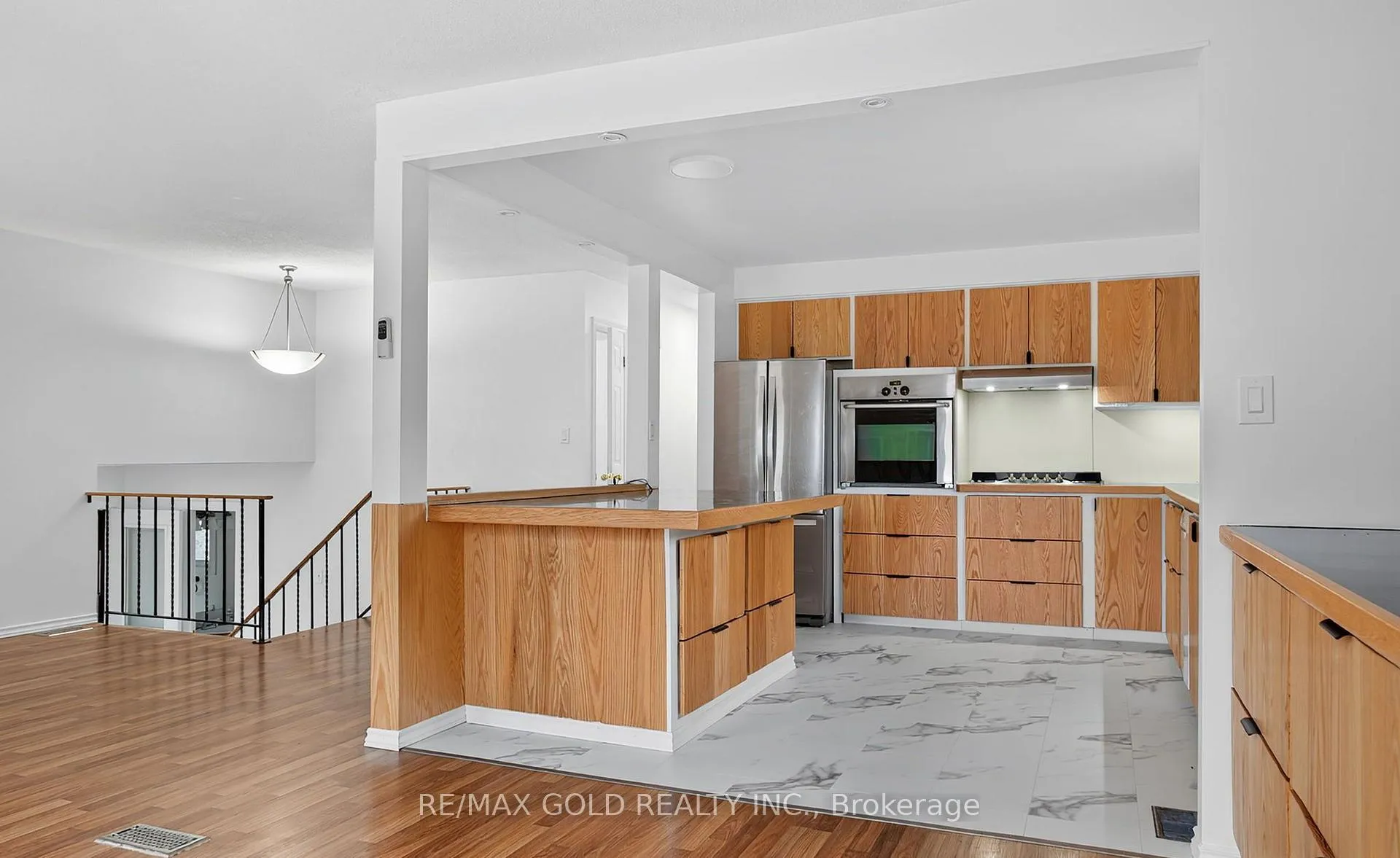Photo 9 of 21990 Hagerty Road, Southwest Middlesex, Wardsville — HOMEH