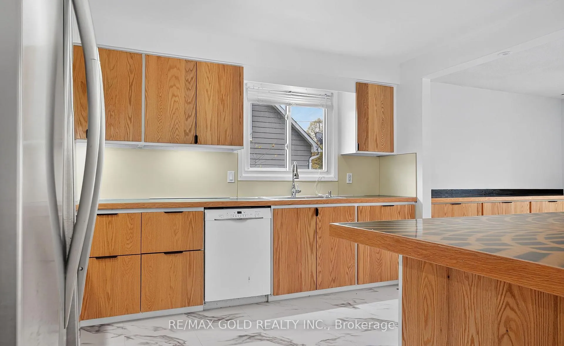 Photo 12 of 21990 Hagerty Road, Southwest Middlesex, Wardsville — HOMEH