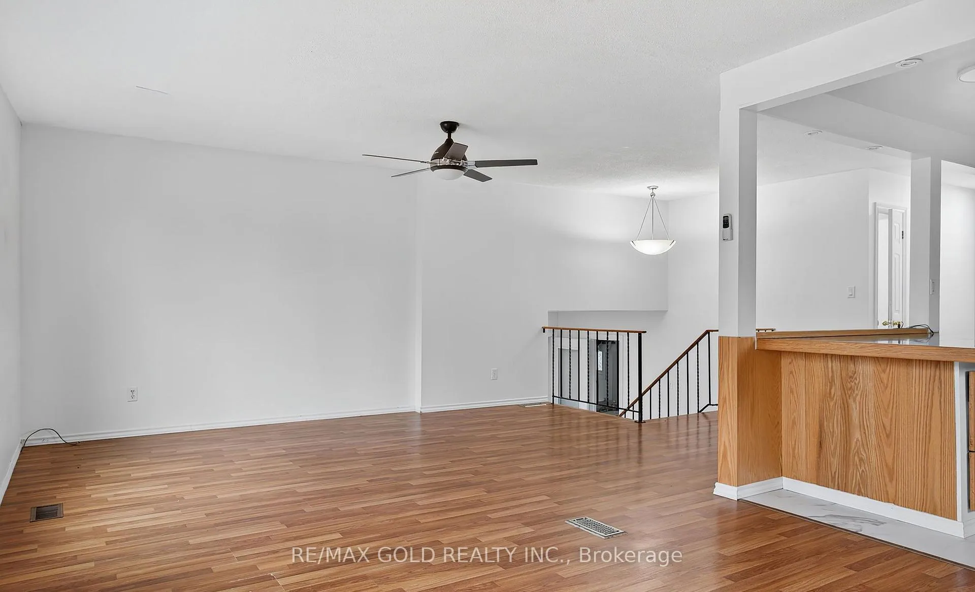 Photo 14 of 21990 Hagerty Road, Southwest Middlesex, Wardsville — HOMEH