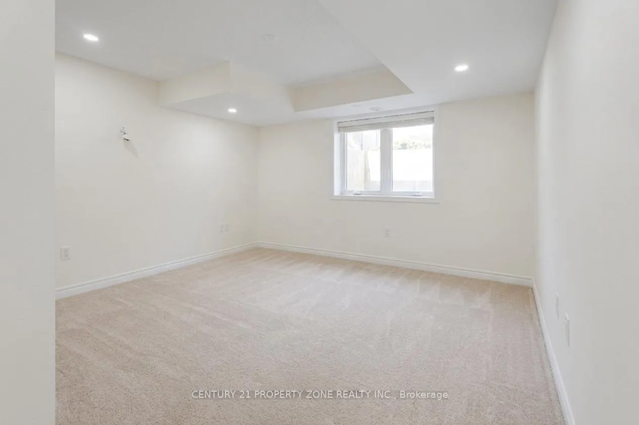 Photo 9 of Unit 4, 250 Lagerfeld Drive, Brampton, Northwest Brampton — HOMEH