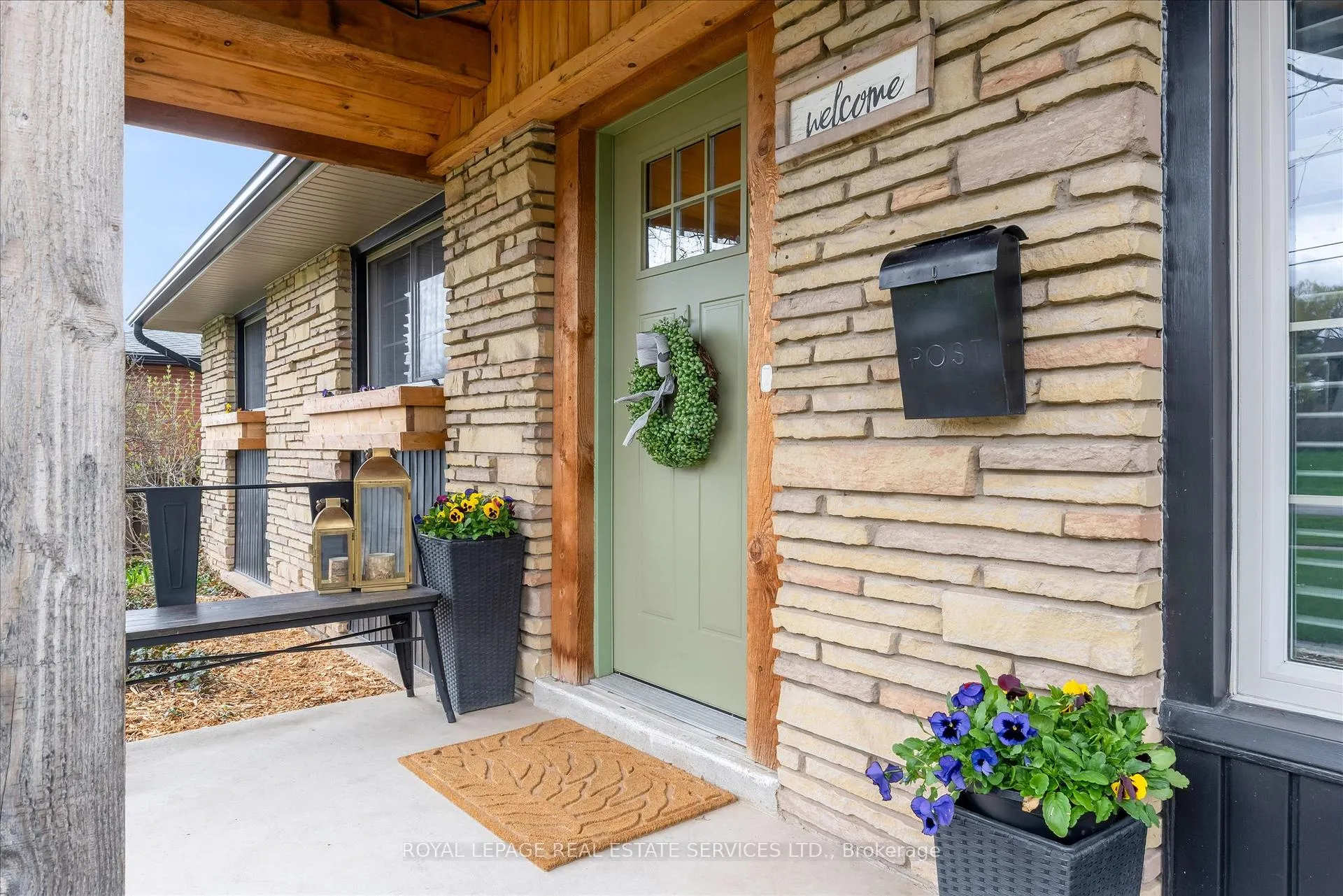 Photo 2 of 20 Casablanca Boulevard, Grimsby, Grimsby West — HOMEH