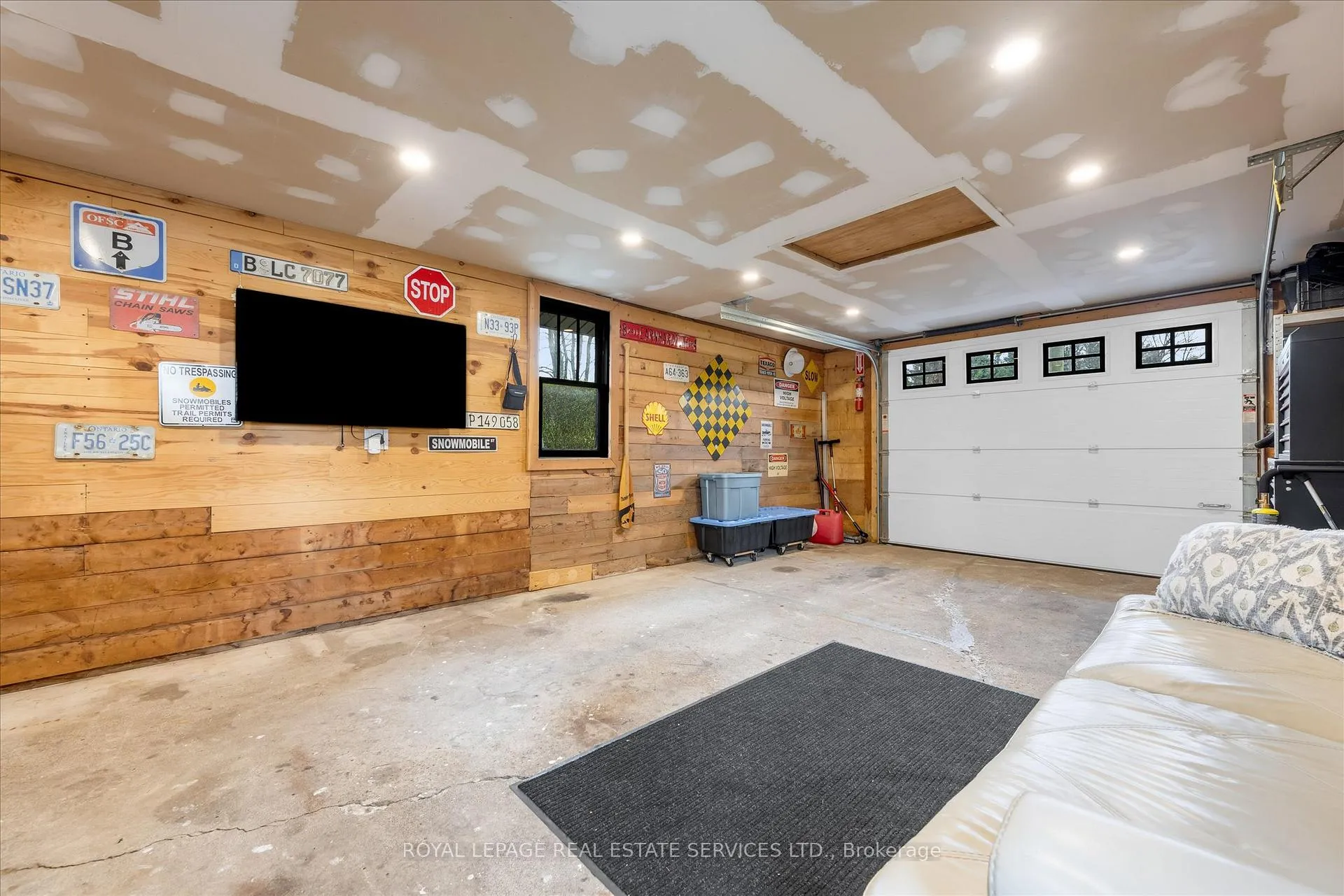 Photo 34 of 20 Casablanca Boulevard, Grimsby, Grimsby West — HOMEH