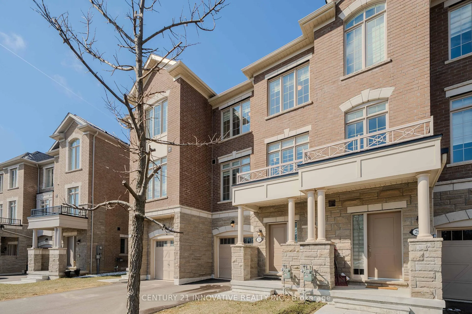 Photo 2 of 30 Coote Court, Ajax, Northwest Ajax — HOMEH