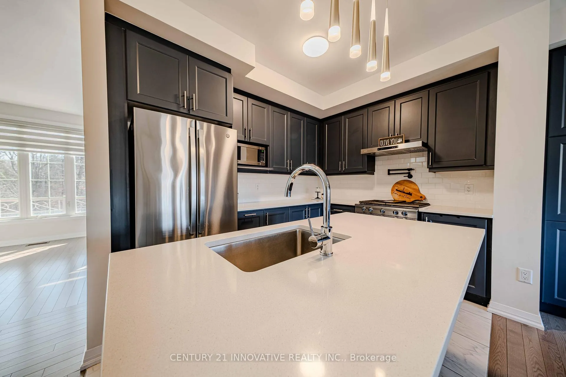 Photo 10 of 30 Coote Court, Ajax, Northwest Ajax — HOMEH