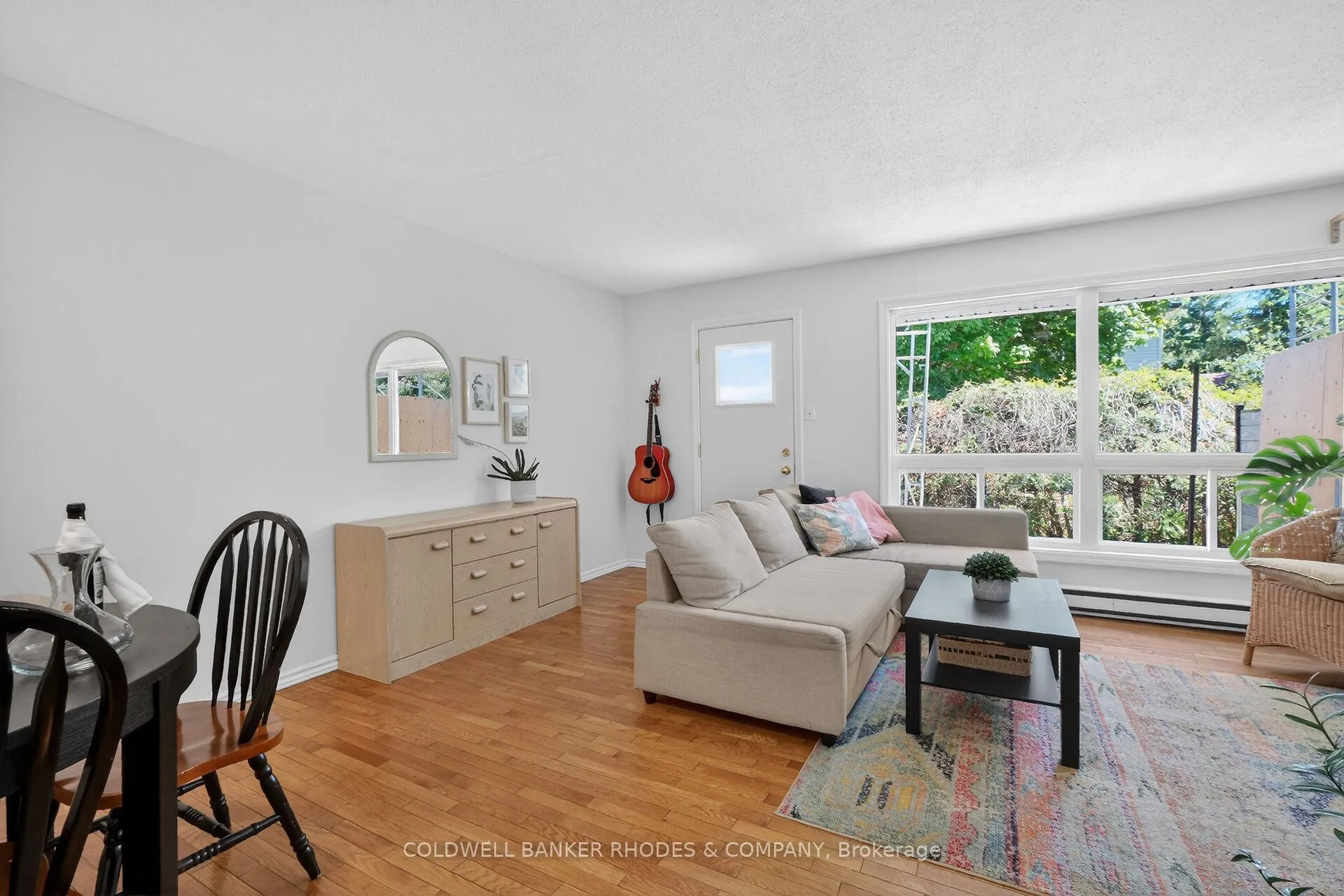 Photo 7 of 17 Pixley Private, Ottawa, Riverview Park — HOMEH