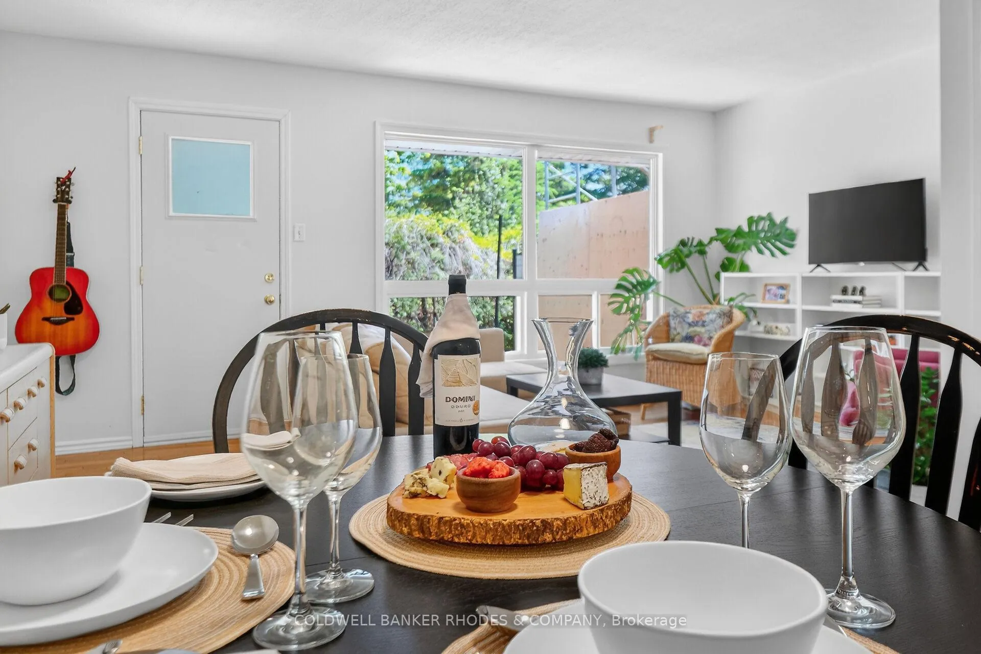 Photo 10 of 17 Pixley Private, Ottawa, Riverview Park — HOMEH