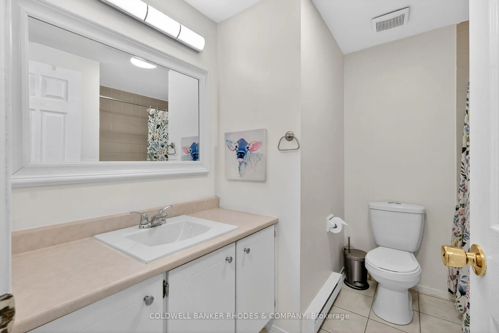 Photo 24 of 17 Pixley Private, Ottawa, Riverview Park — HOMEH