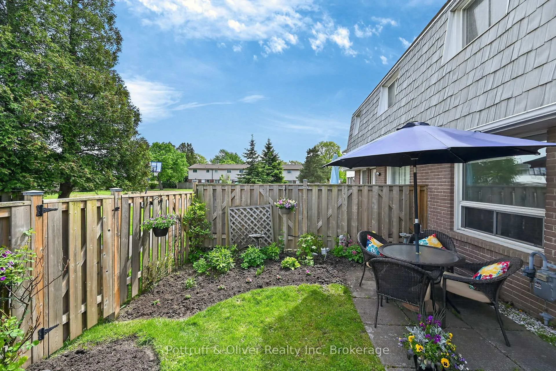 Photo 33 of Unit 32, 1350 Limeridge Road E, Hamilton, Trenholme — HOMEH