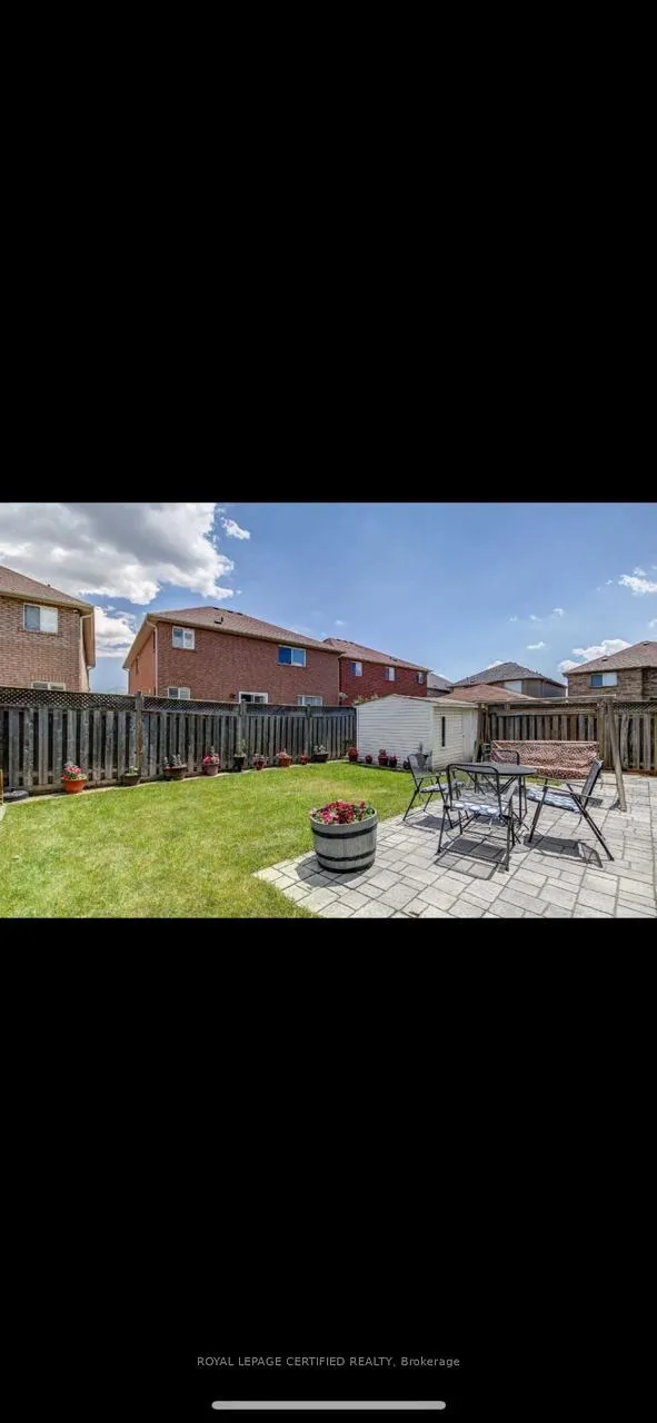Photo 2 of 5 Beachpoint Boulevard, Brampton, Fletcher's Meadow — HOMEH