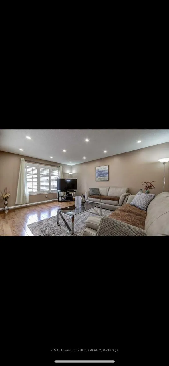 Photo 5 of 5 Beachpoint Boulevard, Brampton, Fletcher's Meadow — HOMEH