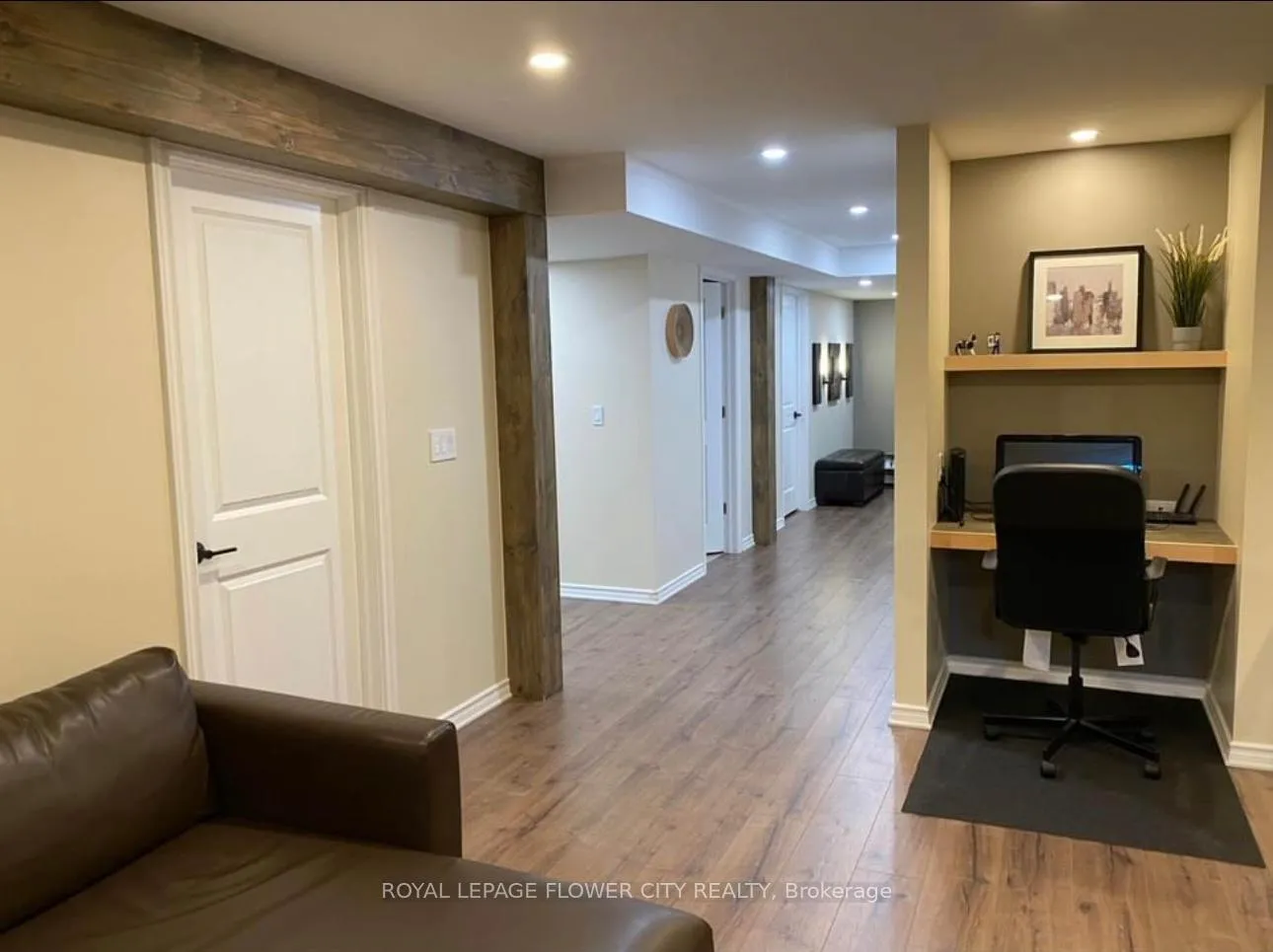 Photo 6 of 782 Miltonbrook Crescent, Milton, Willmott — HOMEH