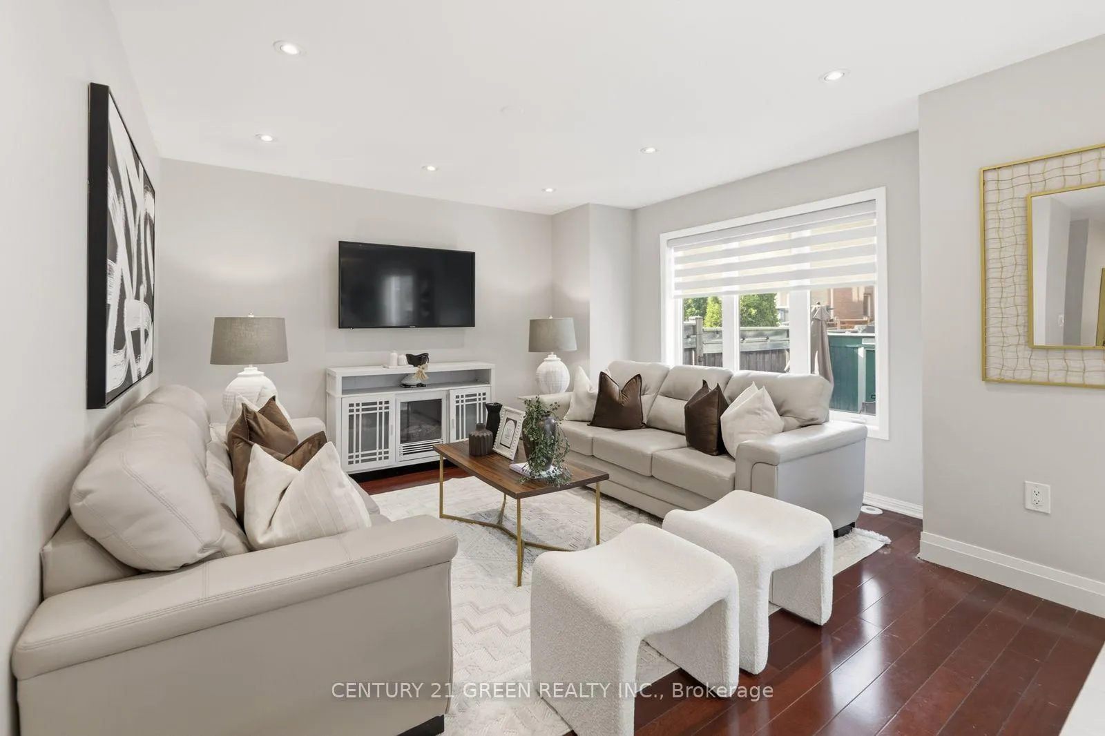 Photo 19 of 913 Philbrook Drive E, Milton, Coates — HOMEH