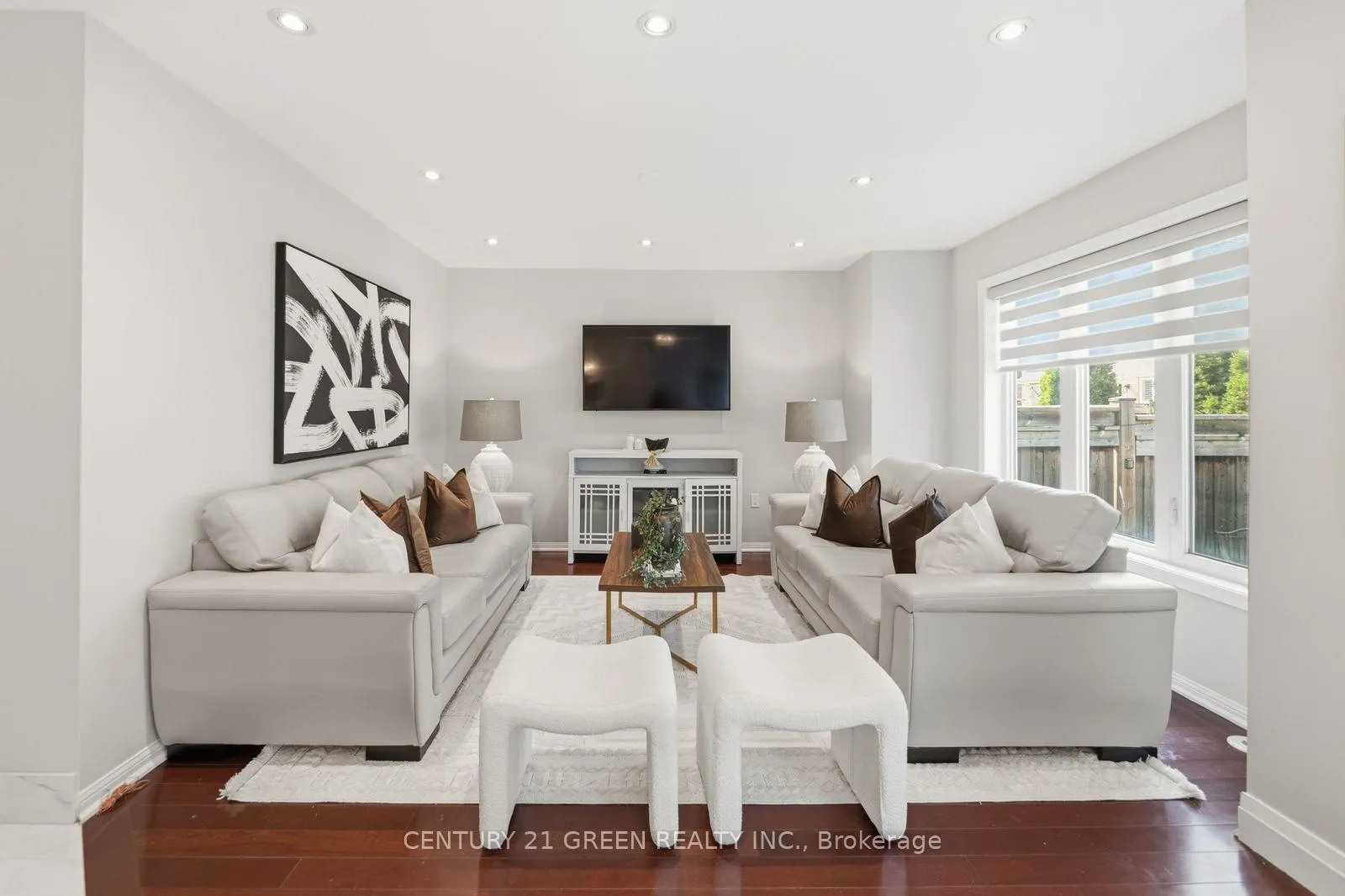 Photo 20 of 913 Philbrook Drive E, Milton, Coates — HOMEH