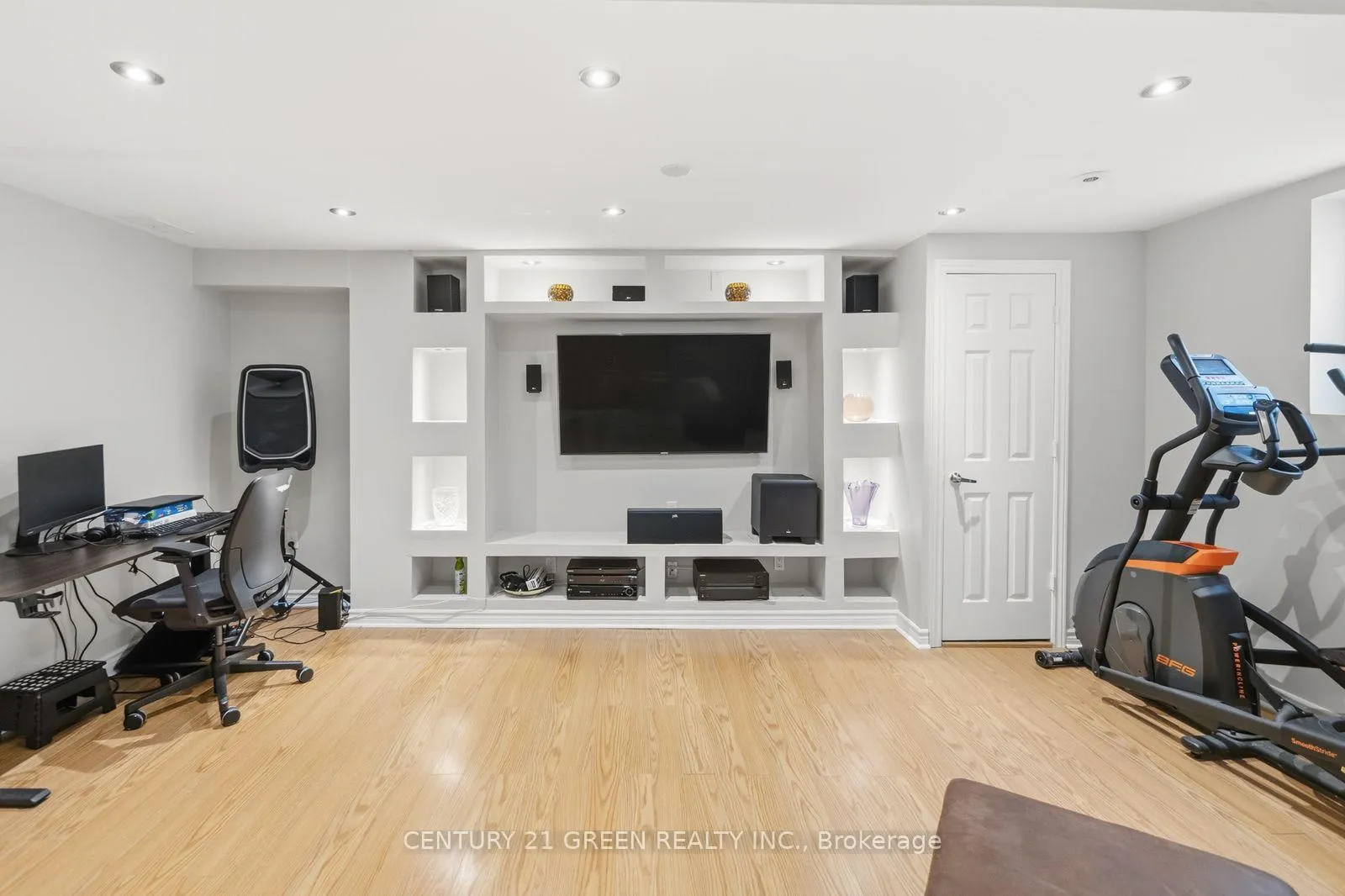 Photo 40 of 913 Philbrook Drive E, Milton, Coates — HOMEH