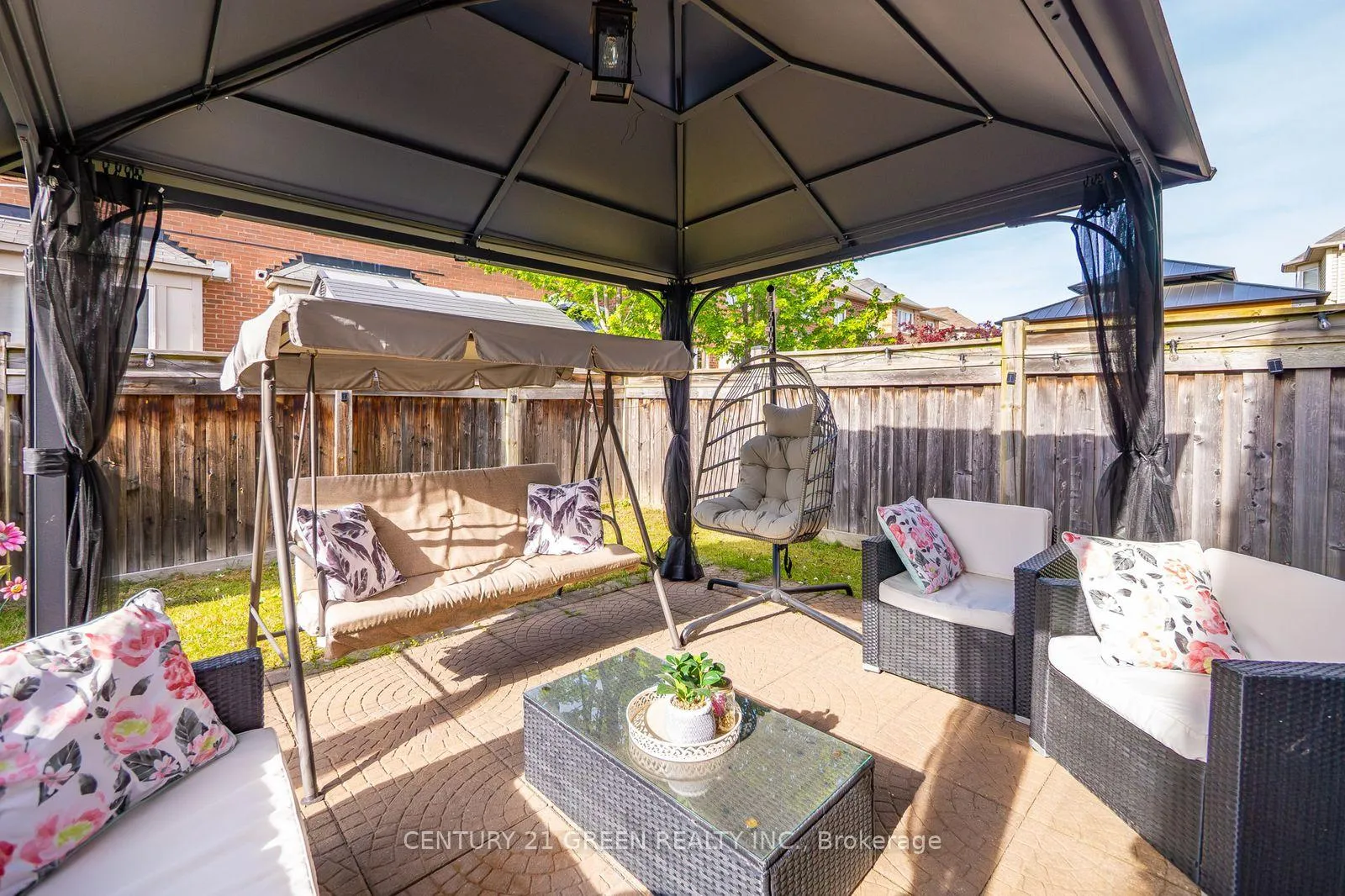 Photo 48 of 913 Philbrook Drive E, Milton, Coates — HOMEH