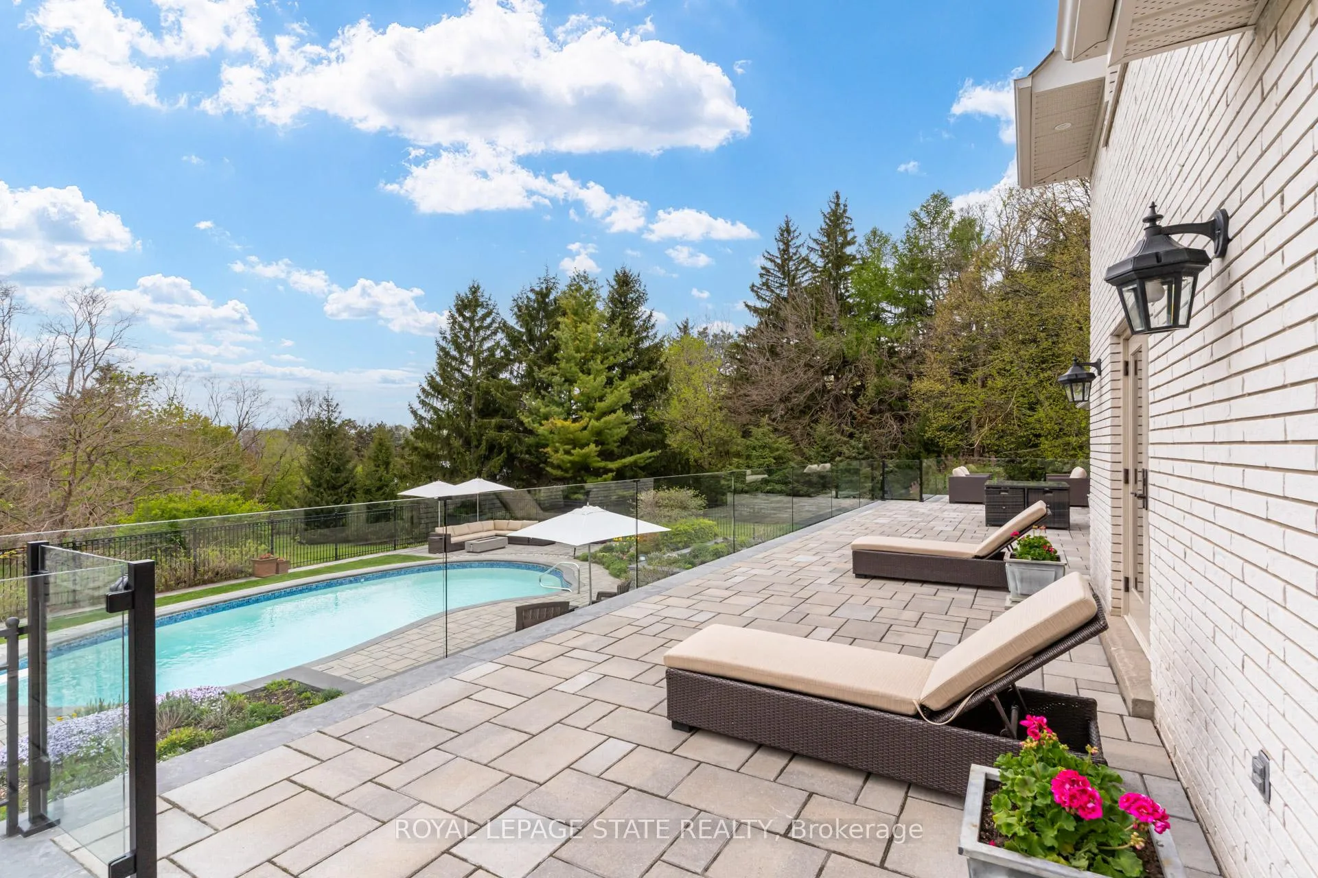 Photo 38 of 342 Mountain Brow Road, Hamilton, Waterdown — HOMEH