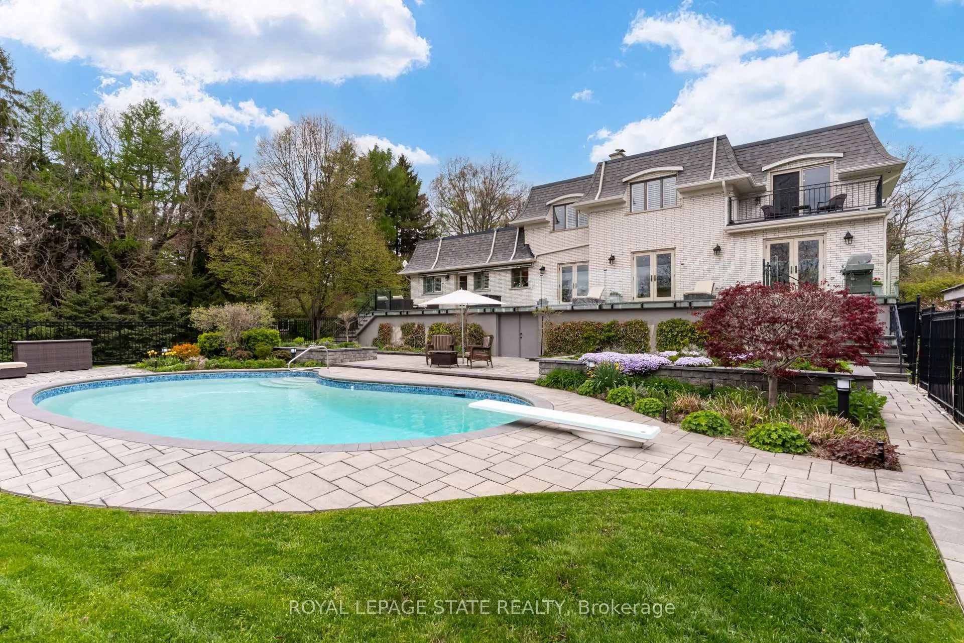 Photo 45 of 342 Mountain Brow Road, Hamilton, Waterdown — HOMEH