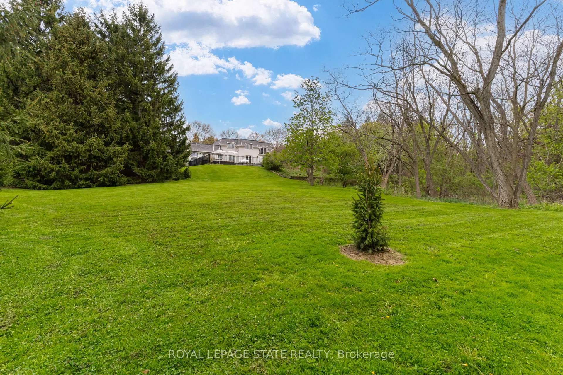 Photo 48 of 342 Mountain Brow Road, Hamilton, Waterdown — HOMEH