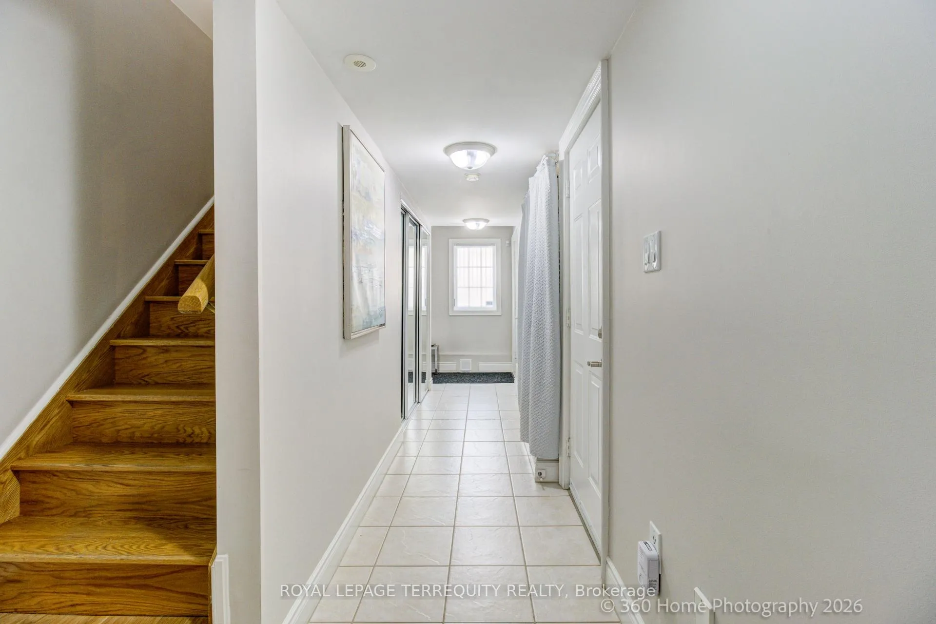 Photo 16 of 15 Legends Way, Markham, Unionville — HOMEH