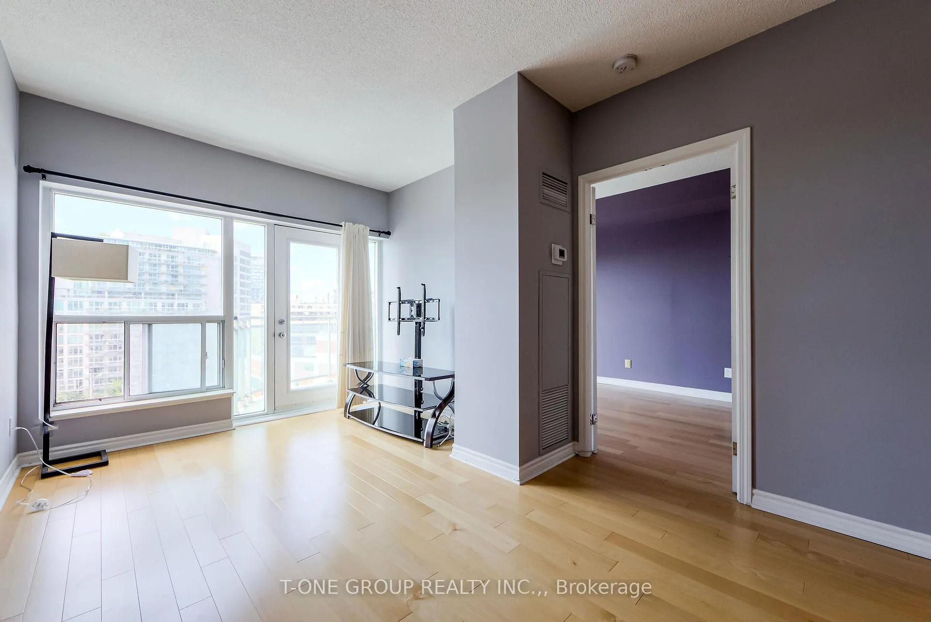Photo 8 of Unit 1031, 600 Queens Quay W, Toronto, Waterfront Communities — HOMEH