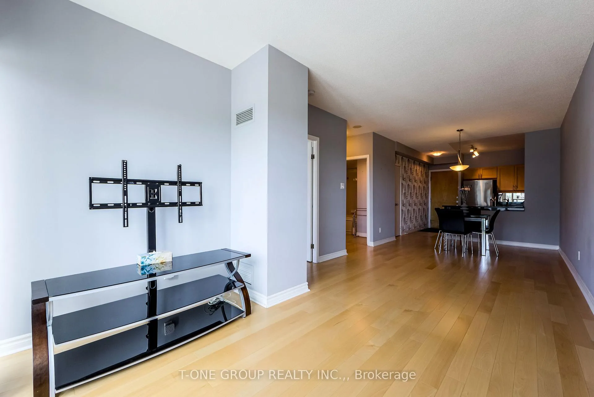 Photo 11 of Unit 1031, 600 Queens Quay W, Toronto, Waterfront Communities — HOMEH