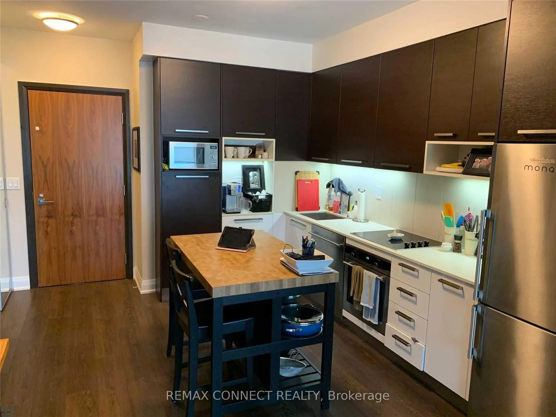 Photo 6 of Unit 3302, 36 Park Lawn Road, Etobicoke, Mimico — HOMEH