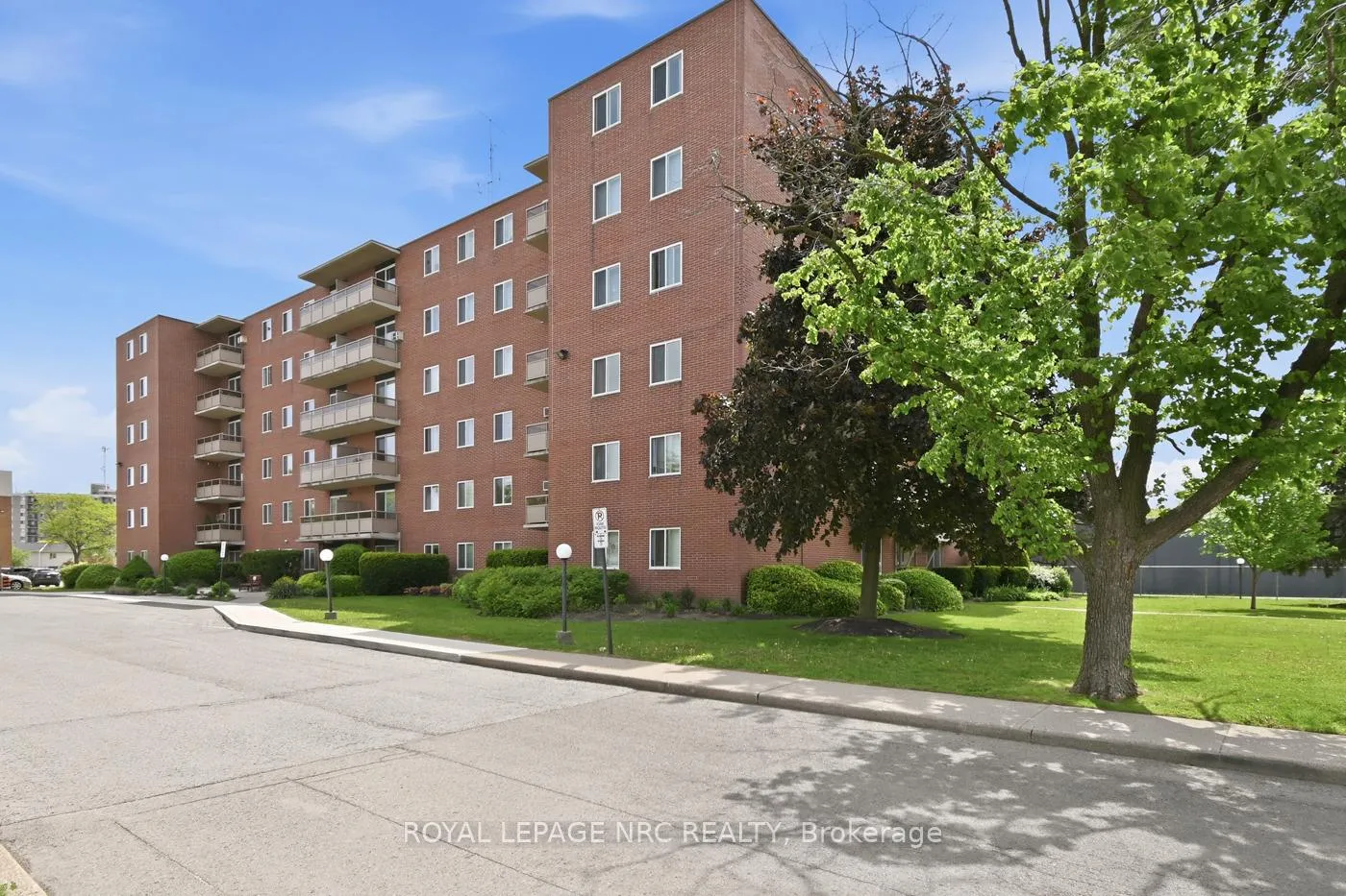 Photo 41 of Unit 507, 264 Grantham Avenue, St. Catharines, Carlton/Bunting — HOMEH