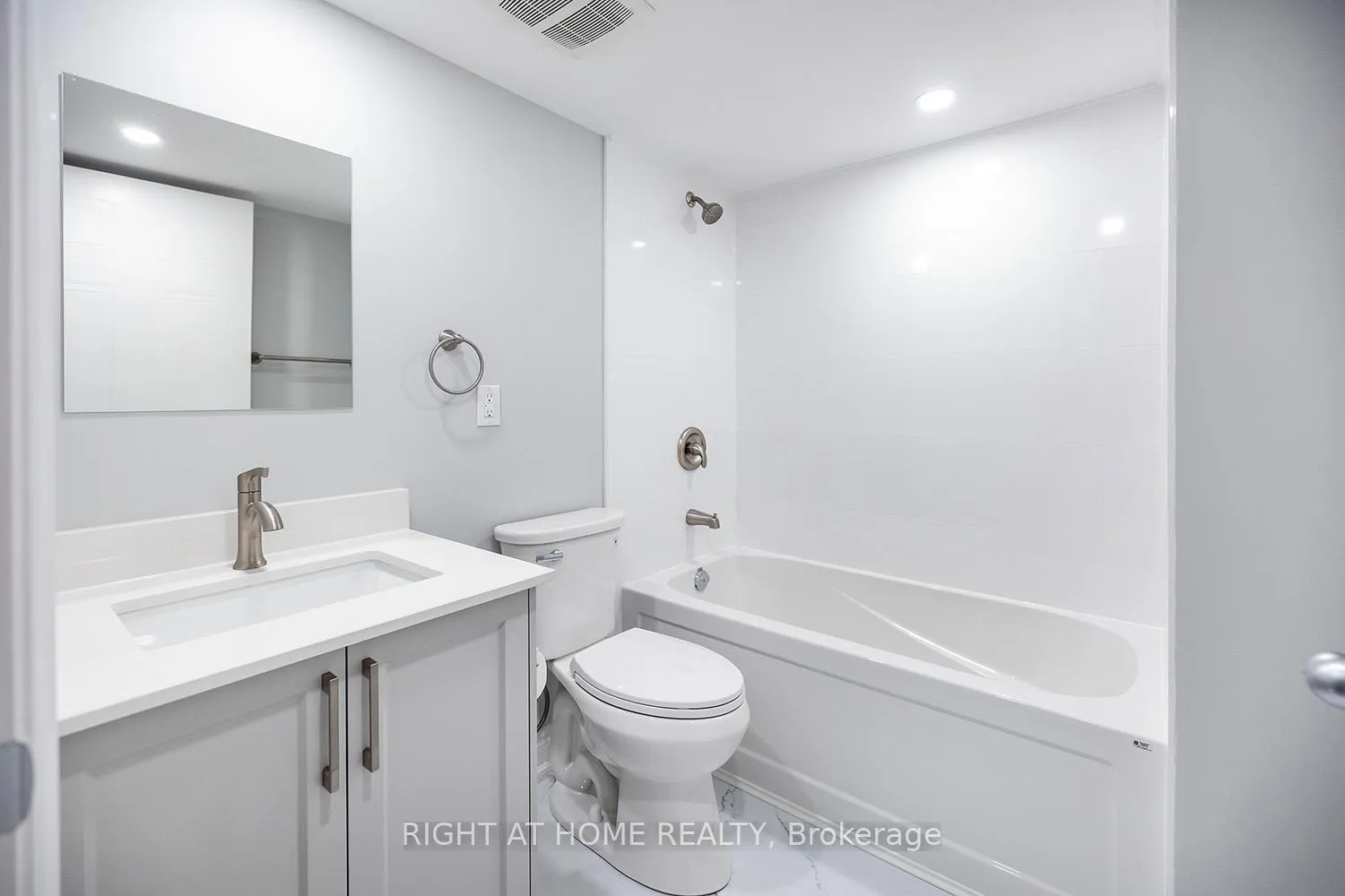 Photo 13 of 204 Johnson Avenue, Whitby, Blue Grass Meadows — HOMEH