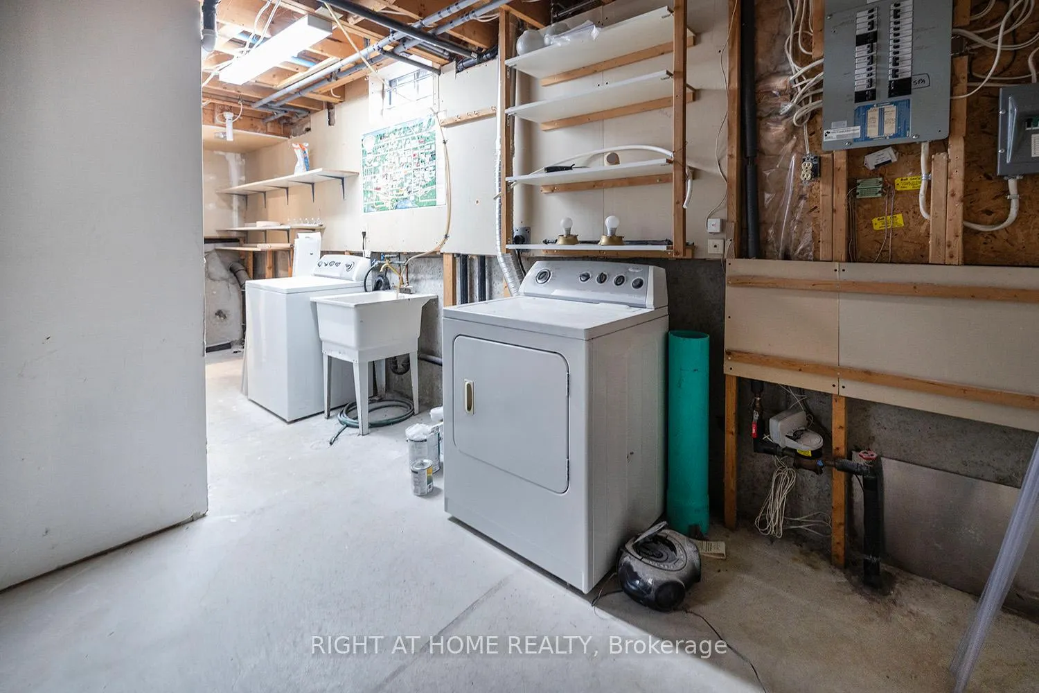 Photo 14 of 204 Johnson Avenue, Whitby, Blue Grass Meadows — HOMEH