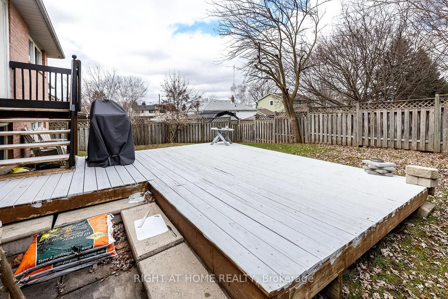 Photo 15 of 204 Johnson Avenue, Whitby, Blue Grass Meadows — HOMEH