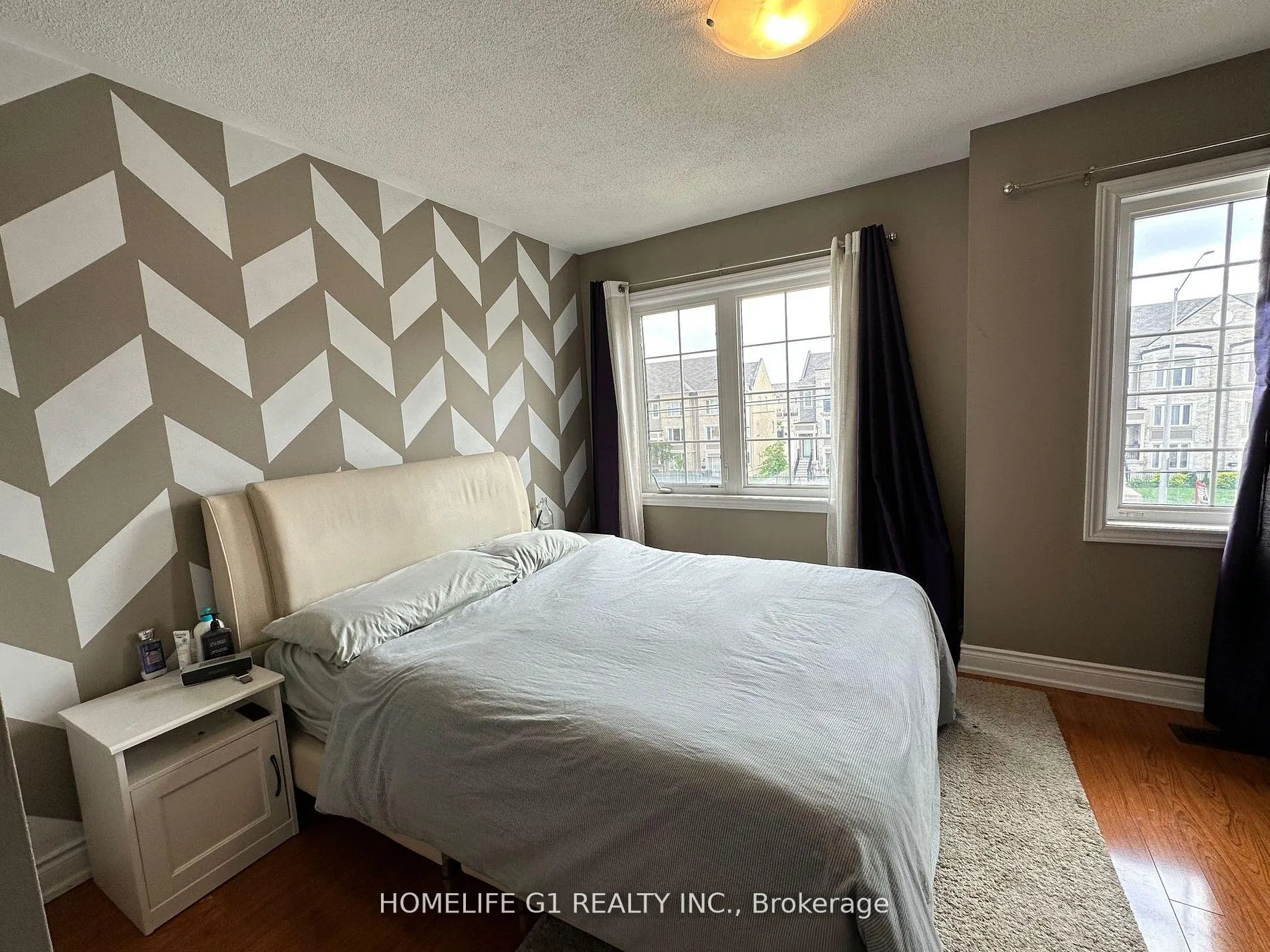 Photo 8 of 20 Shiraz Drive, Brampton, Sandringham-Wellington — HOMEH