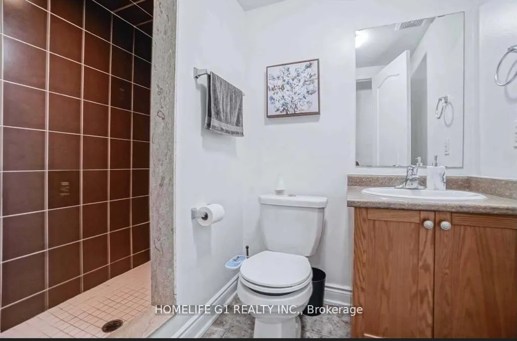 Photo 11 of 20 Shiraz Drive, Brampton, Sandringham-Wellington — HOMEH
