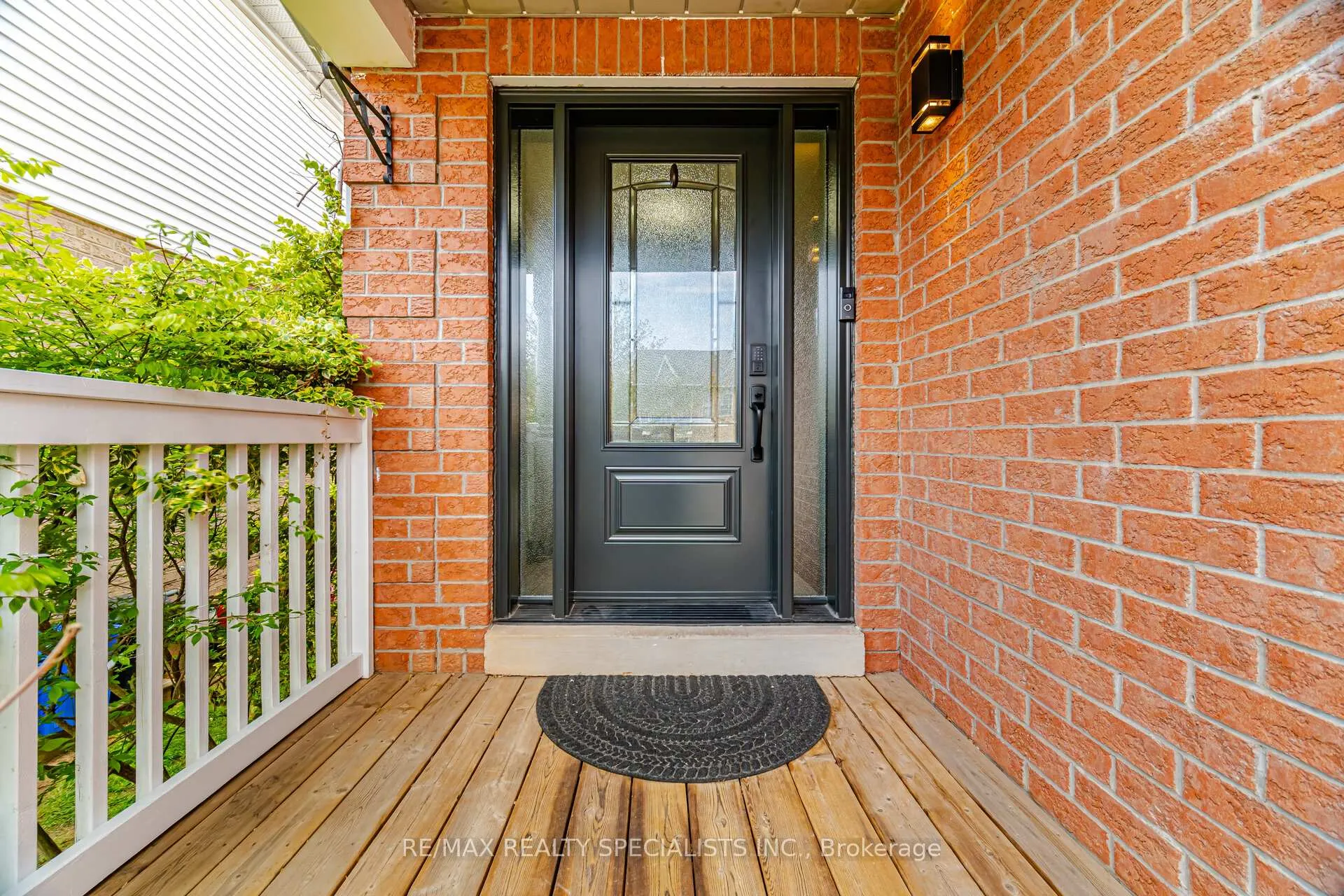 Photo 3 of 5131 Thornburn Drive, Burlington, Uptown — HOMEH