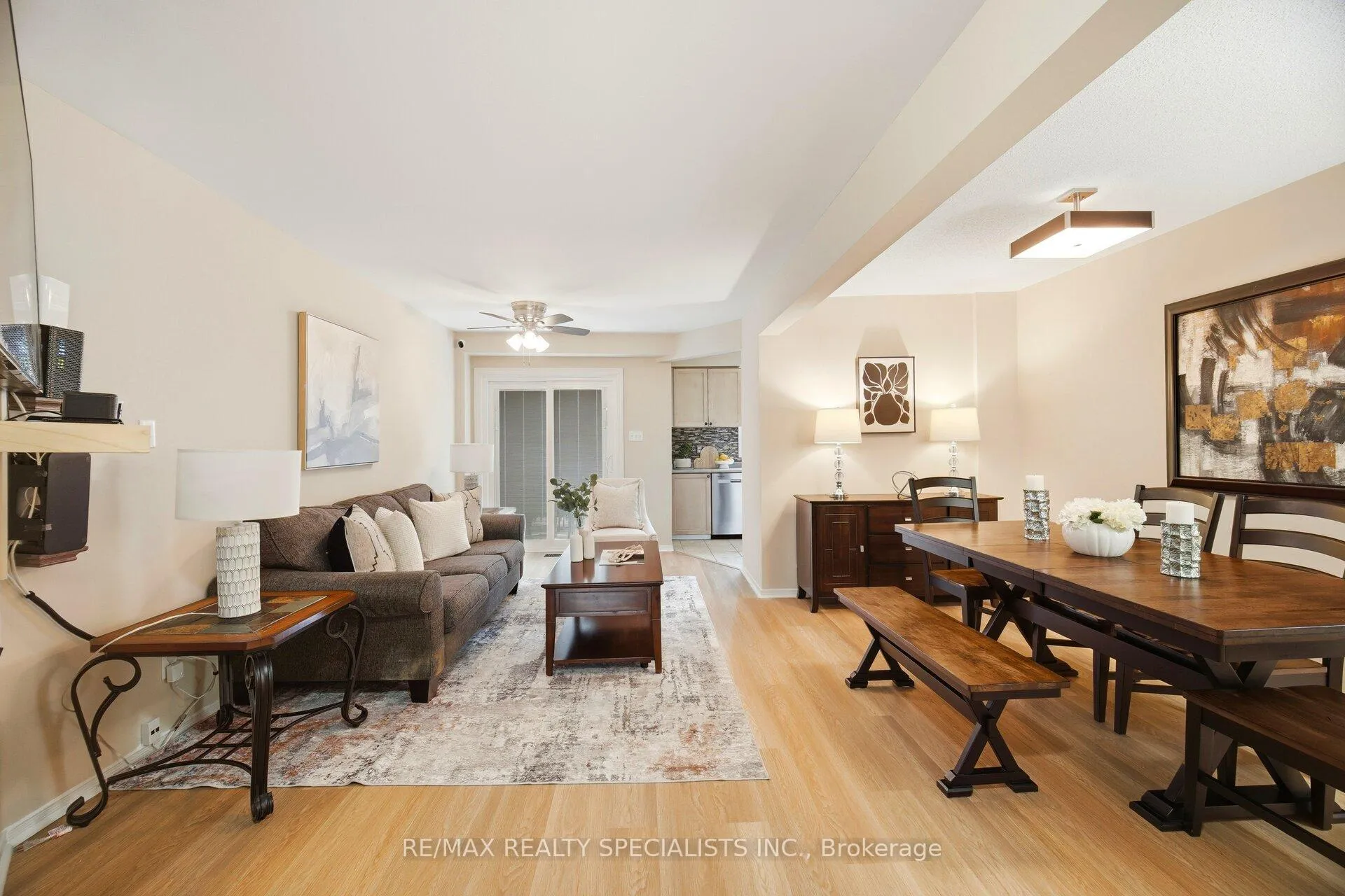 Photo 5 of 5131 Thornburn Drive, Burlington, Uptown — HOMEH