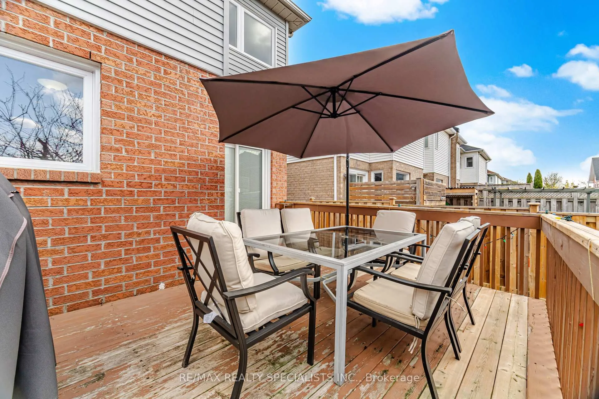 Photo 13 of 5131 Thornburn Drive, Burlington, Uptown — HOMEH