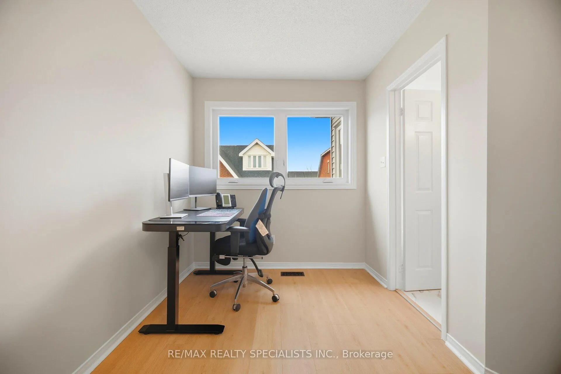 Photo 22 of 5131 Thornburn Drive, Burlington, Uptown — HOMEH
