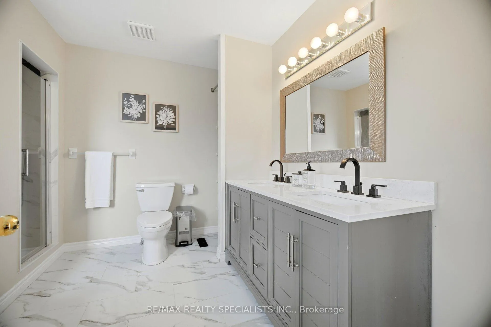 Photo 23 of 5131 Thornburn Drive, Burlington, Uptown — HOMEH