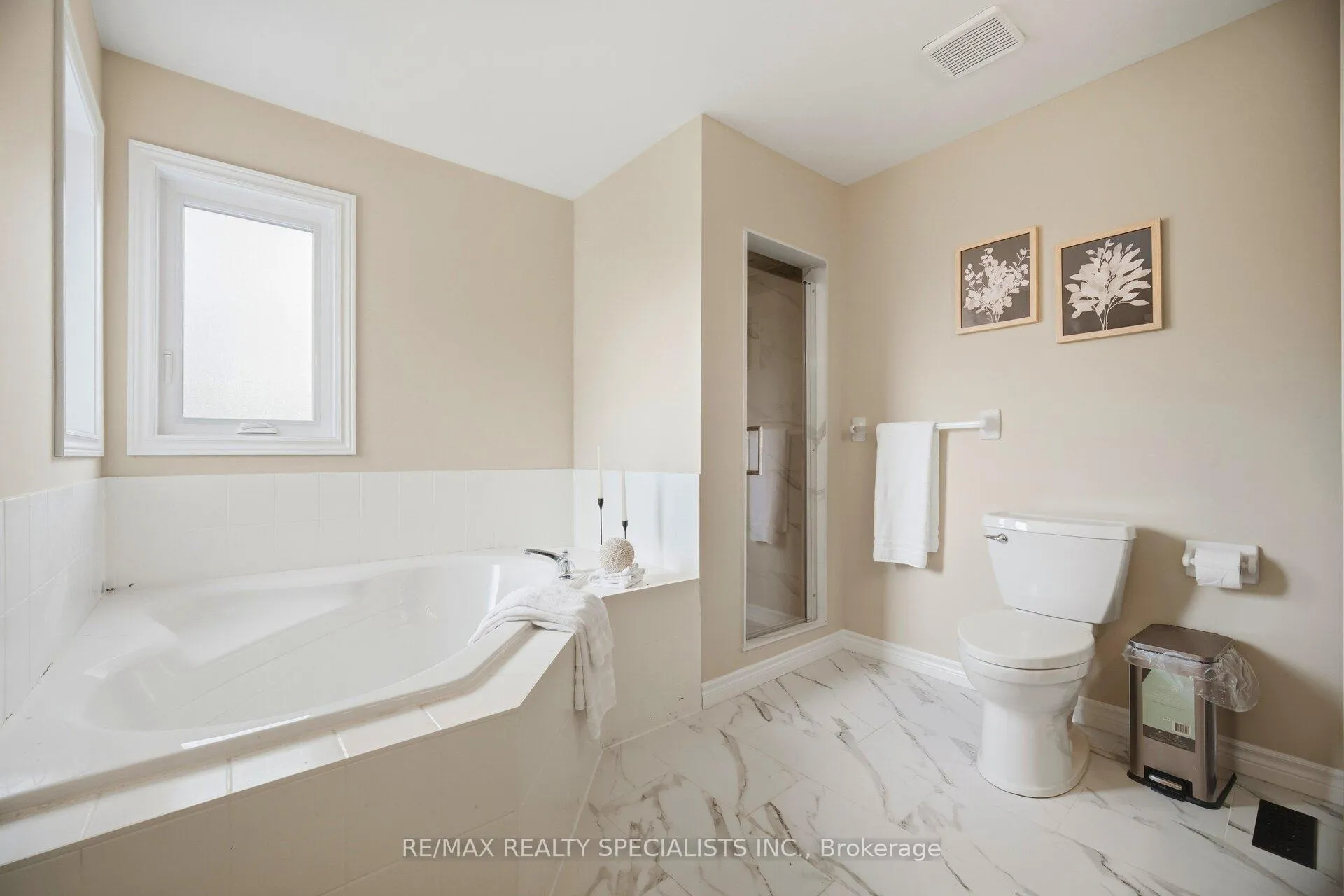 Photo 24 of 5131 Thornburn Drive, Burlington, Uptown — HOMEH